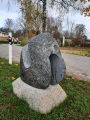 Dārza skulptūras un vides objekti 85
