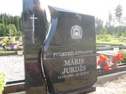 Granīta pieminekļi 7